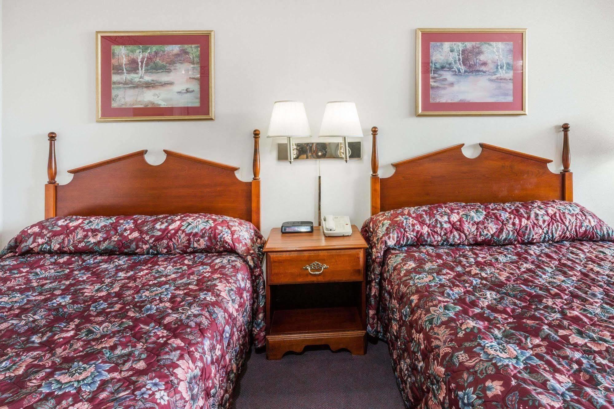 Quality Inn Verona - Staunton North Экстерьер фото